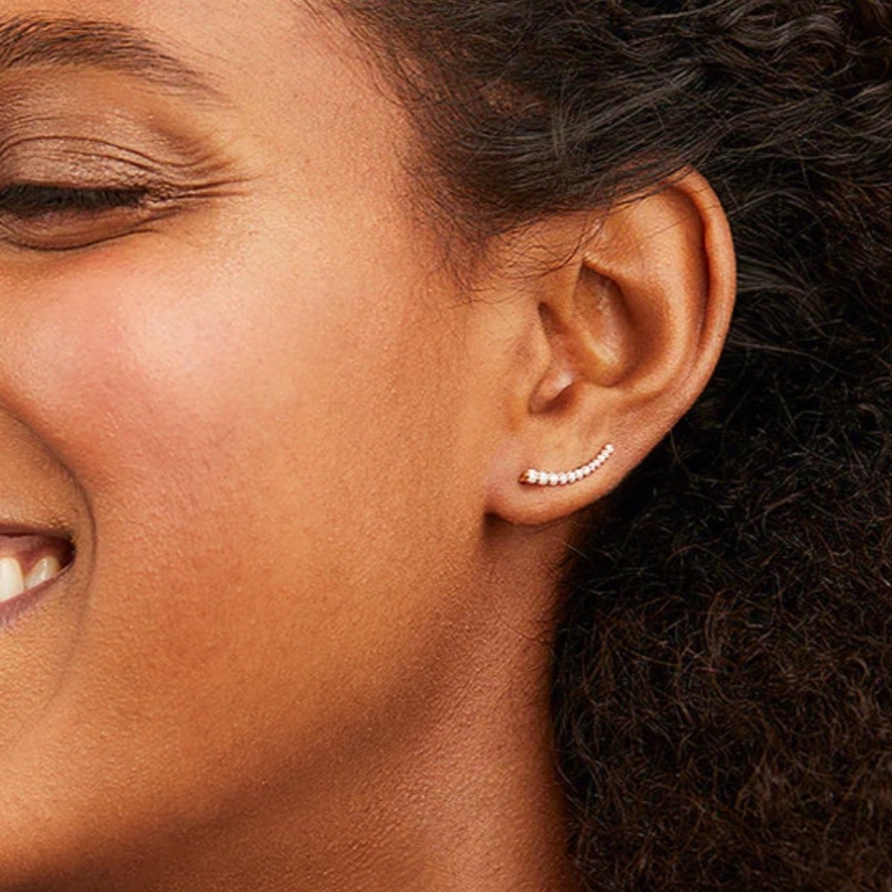 SINGLE Mejuri Gold Diamond Climber Earrings